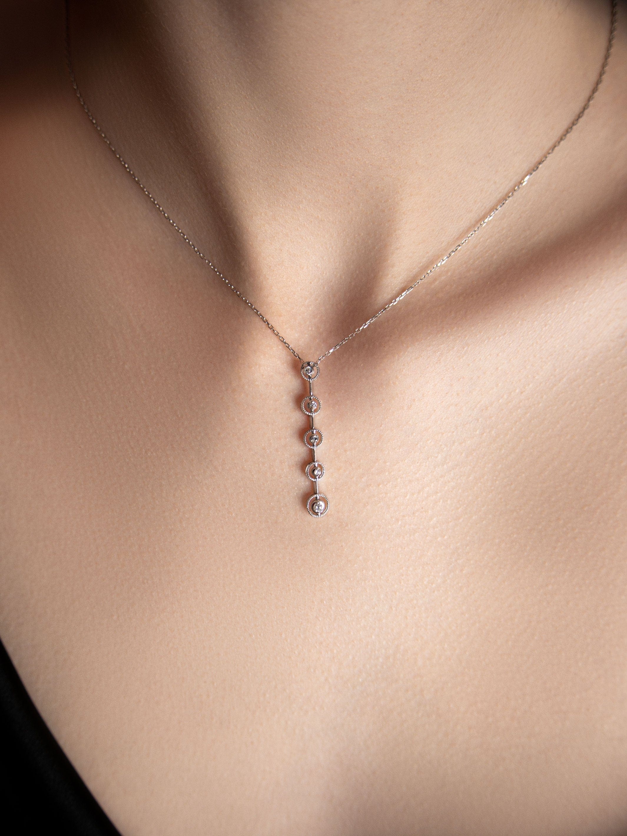 Necklace in 18-carat white gold, 0.15ct diamonds - . Görsel