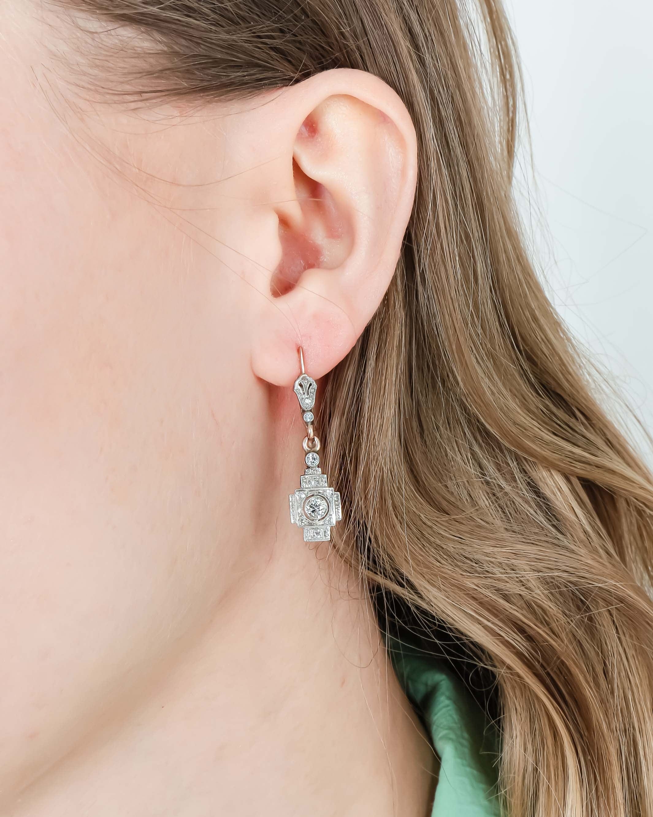 LILA drop earrings - . Görsel
