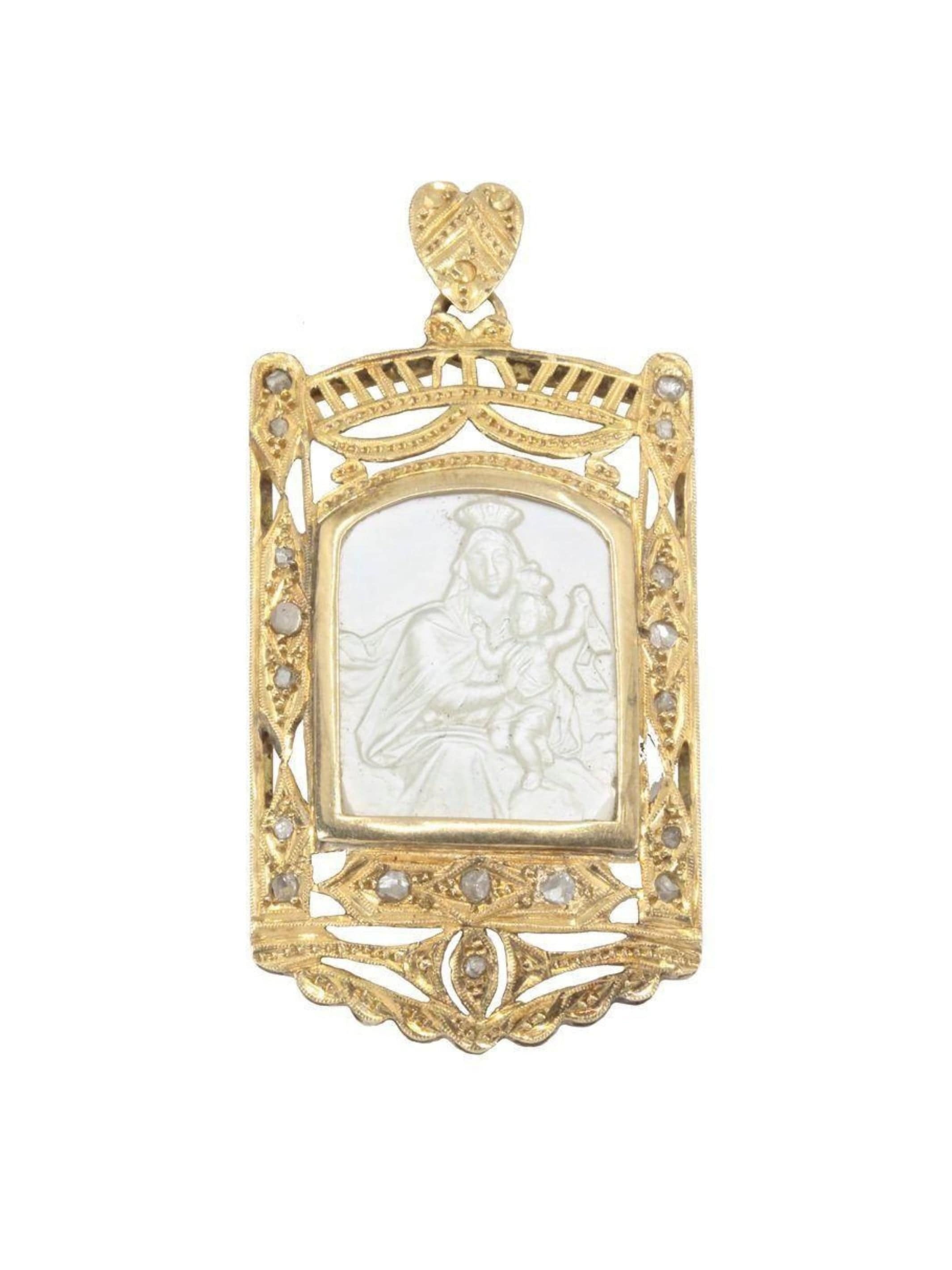 VIRGIN AND CHILD MEDAL WITH ART-NOUVEAU SCAPULAR - . Görsel