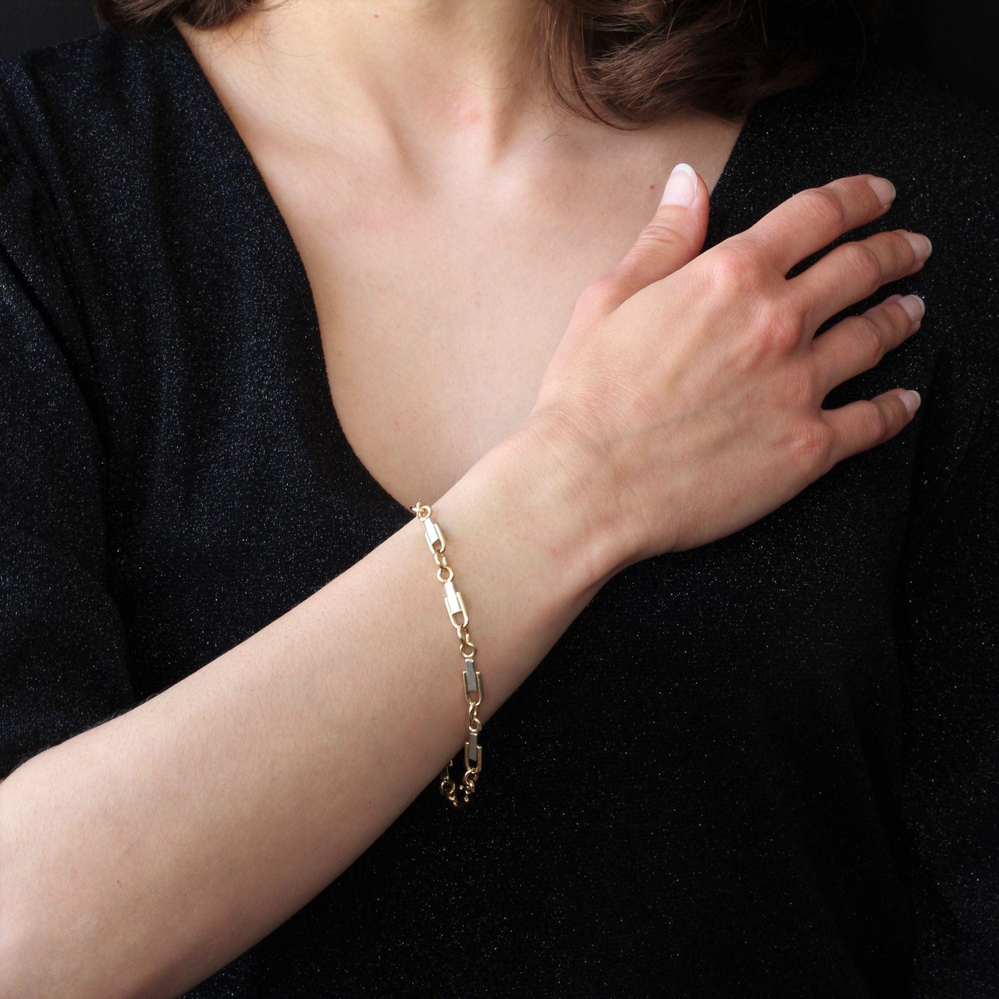 2 gold stirrup mesh bracelet - . Görsel