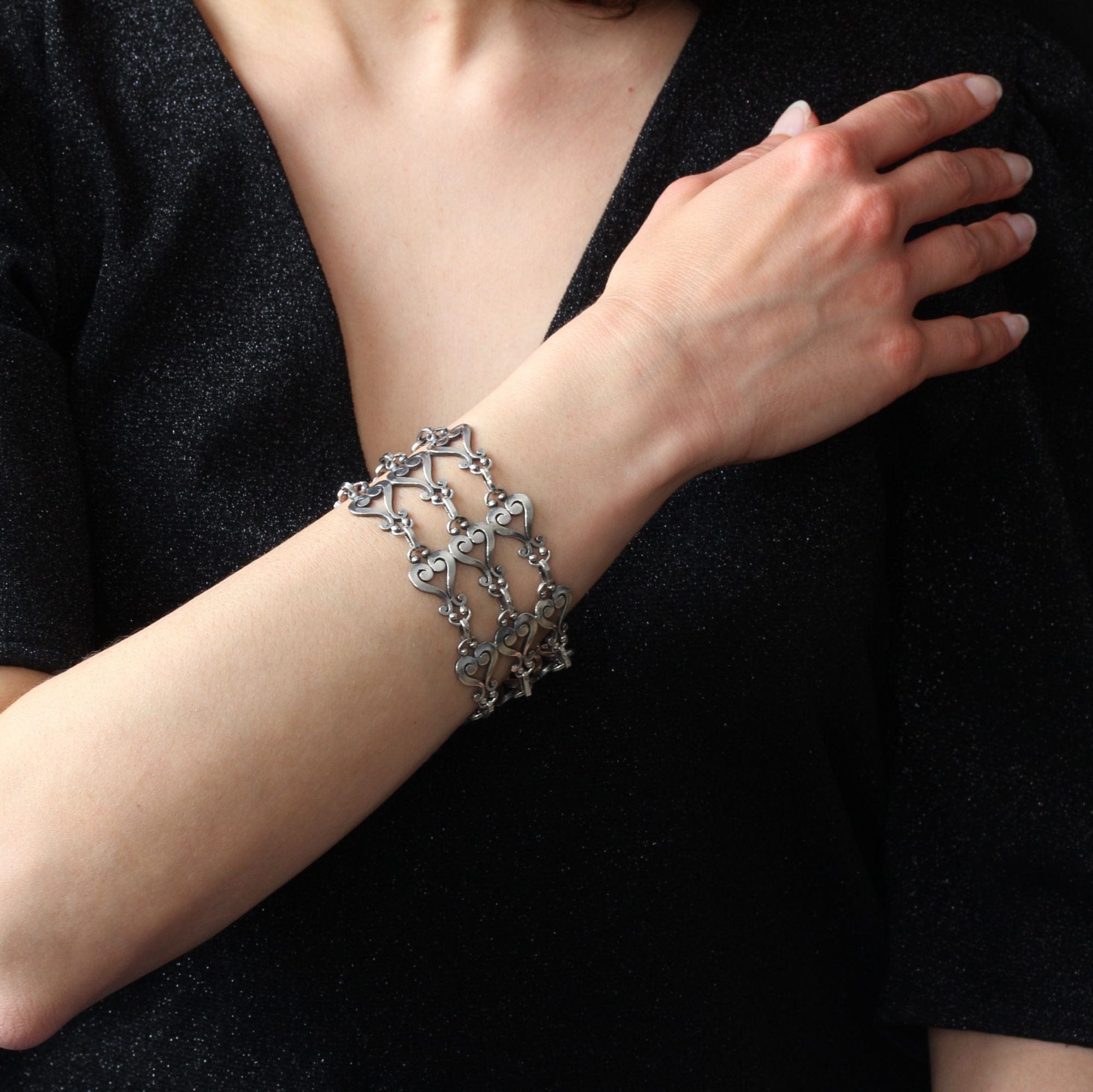 Cuff bracelet in silver - . Görsel