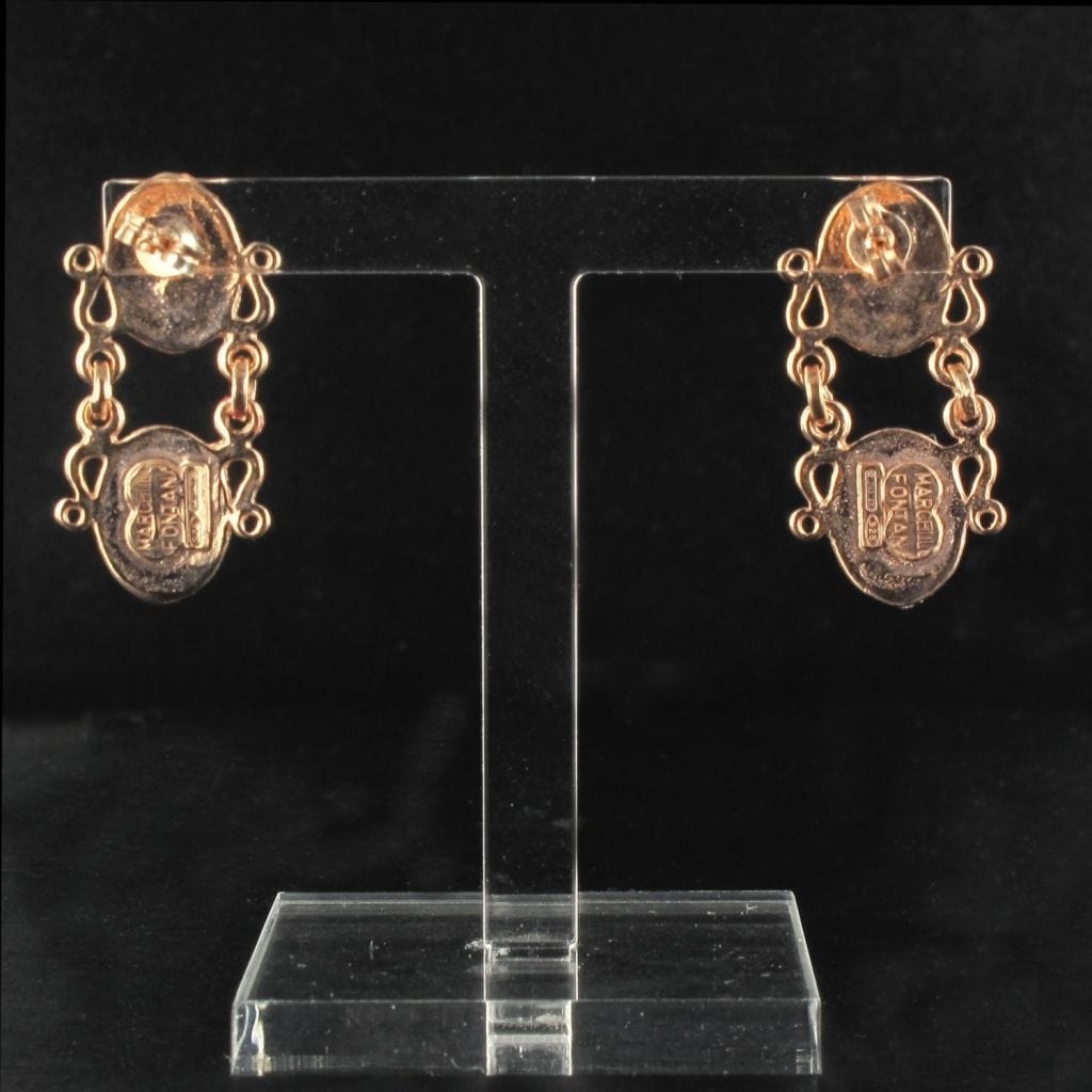 Oval pearl earrings - . Görsel