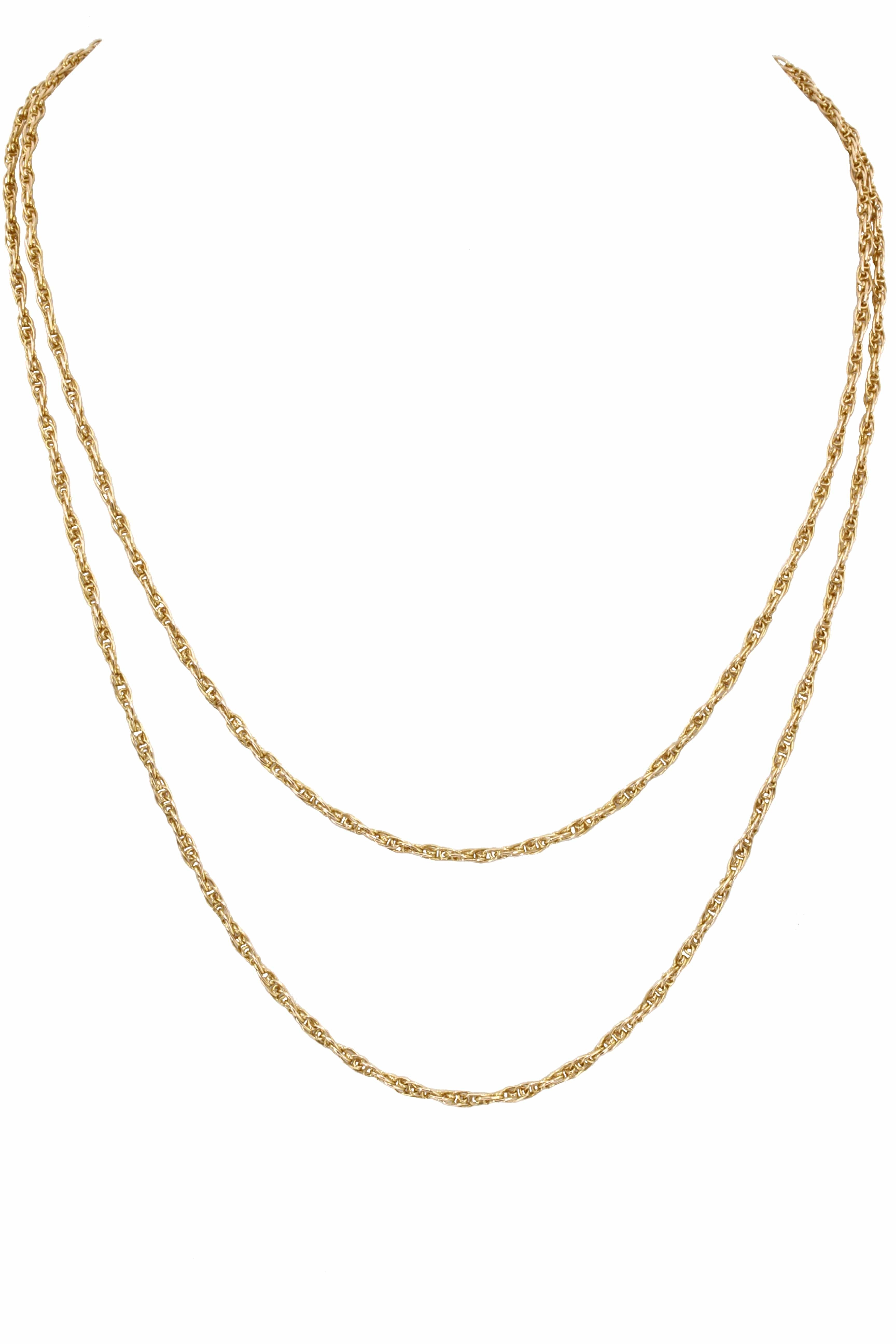 Old twisted necklace - . Görsel