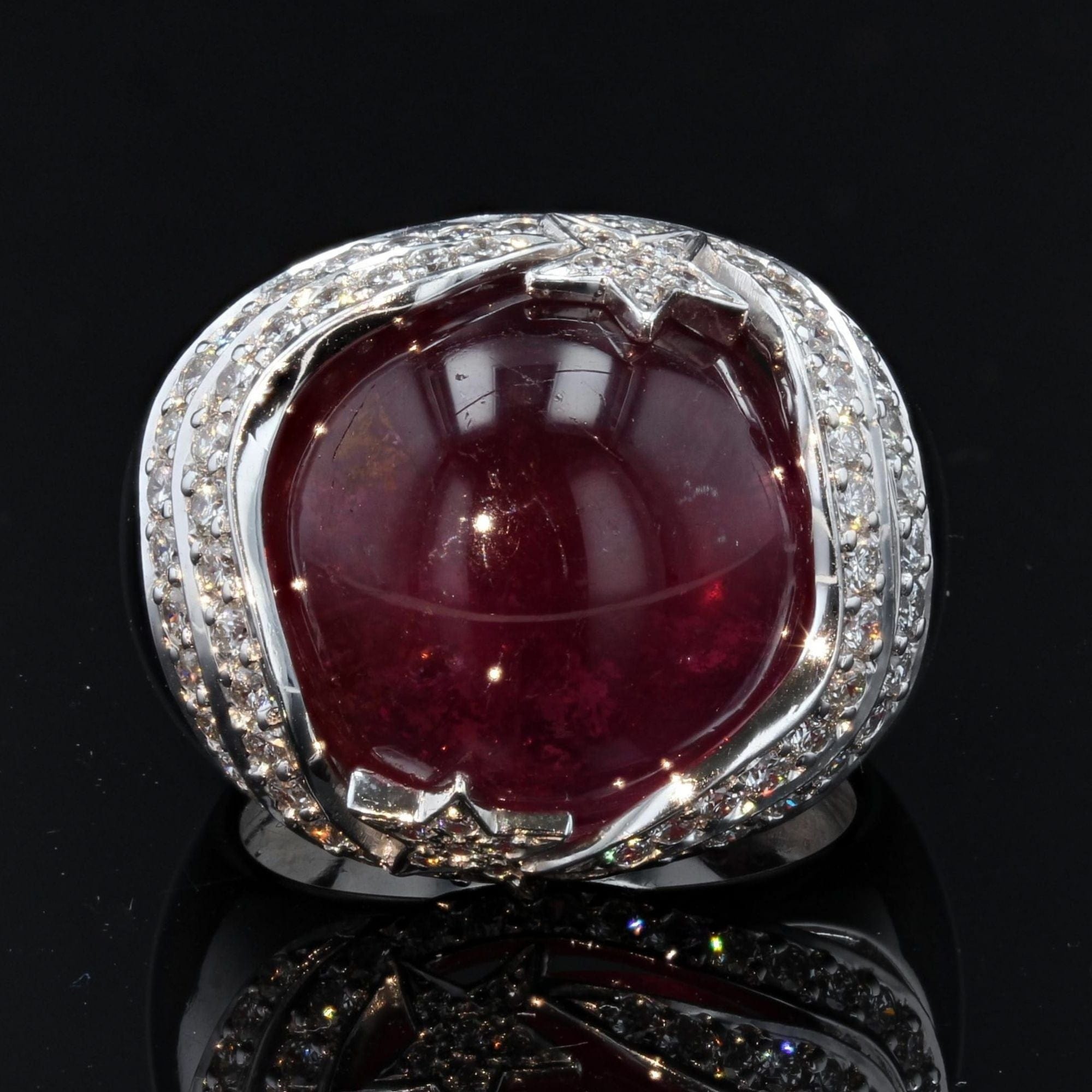 Ruby Diamond Dome Ring - . Görsel