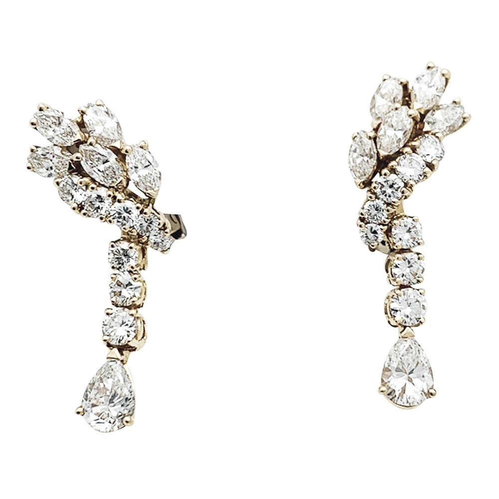 Yellow gold and diamond dangling earrings. - . Görsel