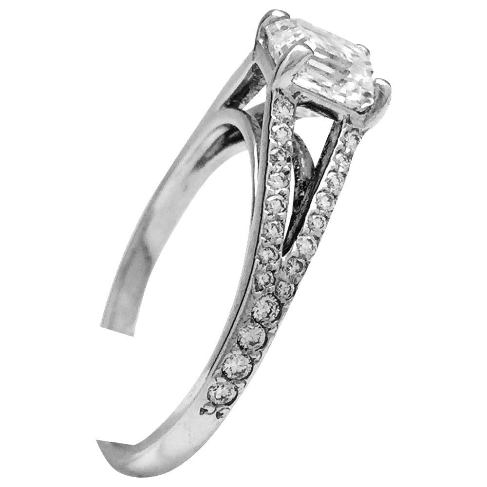 1 carat E/VS1 solitaire ring in white gold and diamonds. - . Görsel