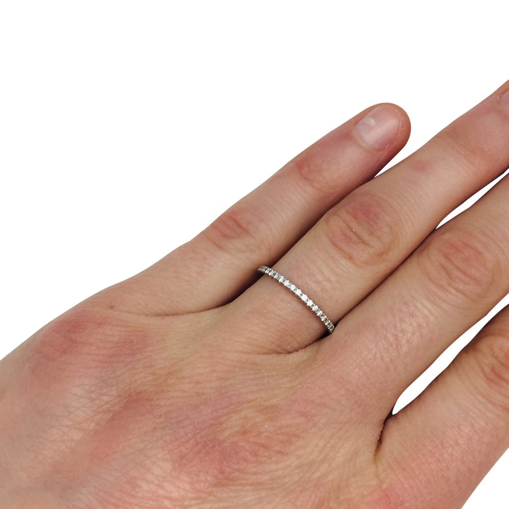 Tiffany & Co. ring, “Metro”, white gold and diamonds. - . Görsel