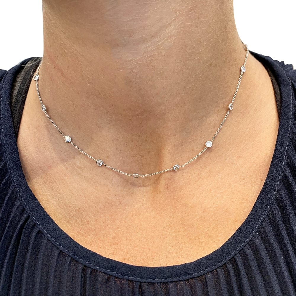 Gutter necklace in white gold, diamonds. - . Görsel