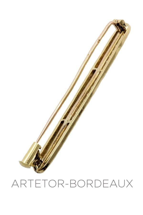 Old pearl barrette - . Görsel