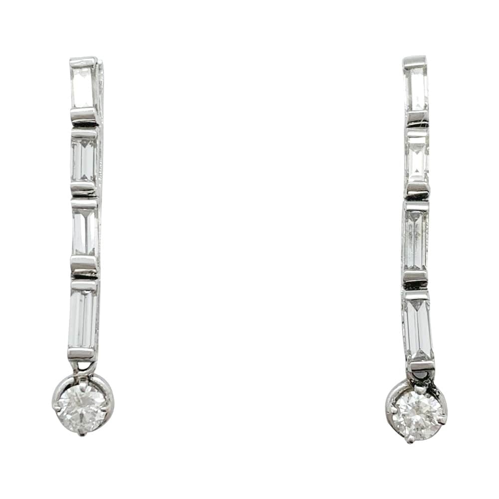 Diamond earrings in white gold and platinum. - . Görsel
