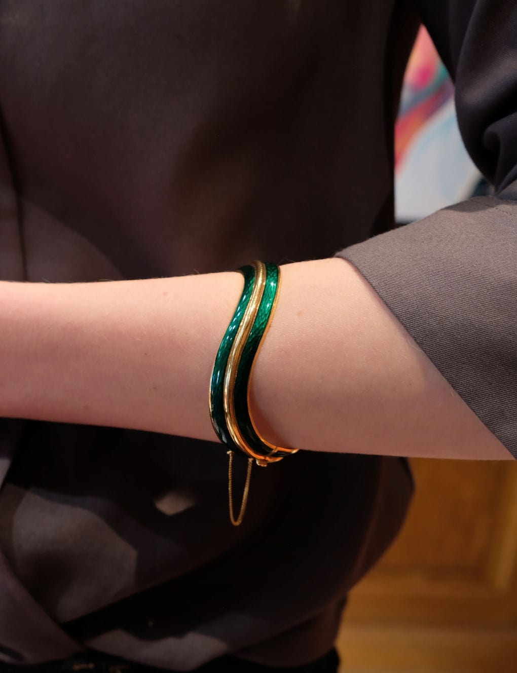 Fred - Green enamel and yellow gold bangle bracelet - . Görsel