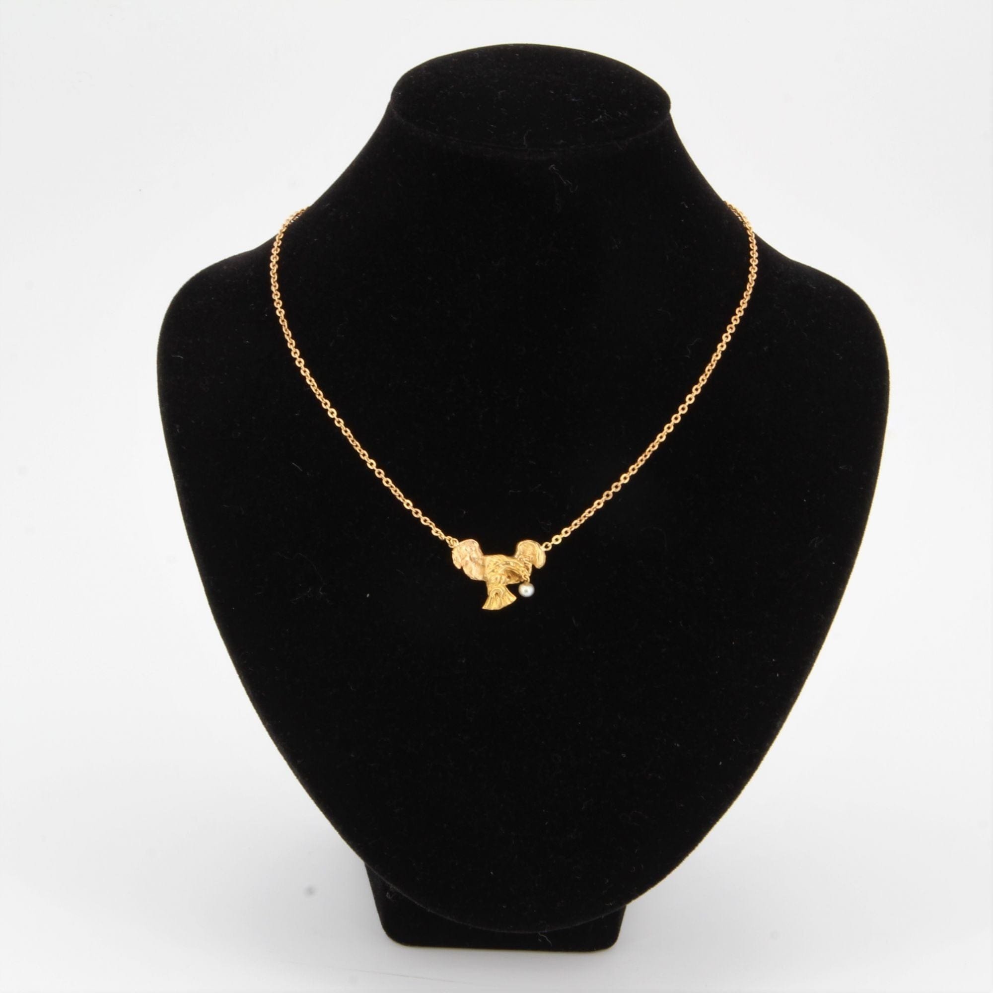 Old eagle pendant with pearl and chain - . Görsel