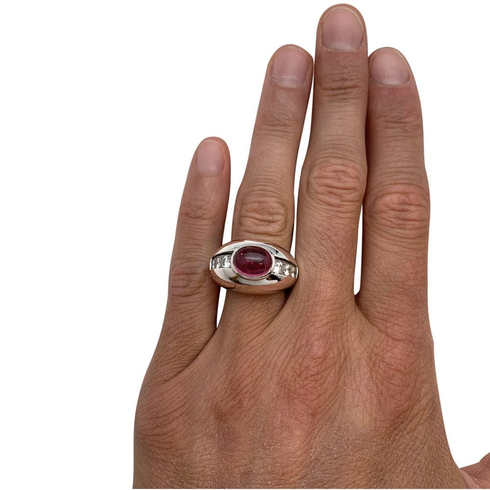 Ring in white gold, pink tourmaline and diamonds. - . Görsel