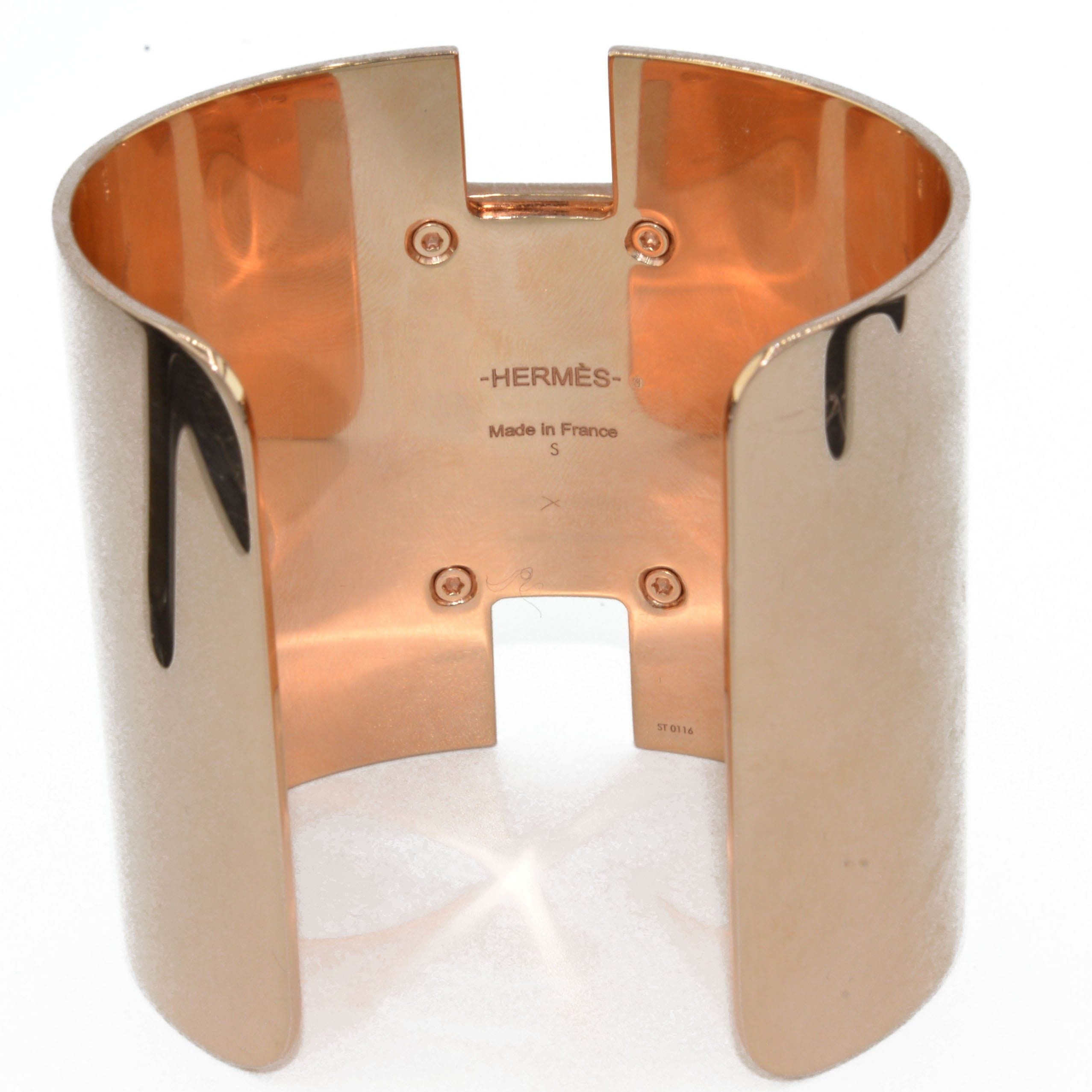 Large gold cuff from Hermès - . Görsel