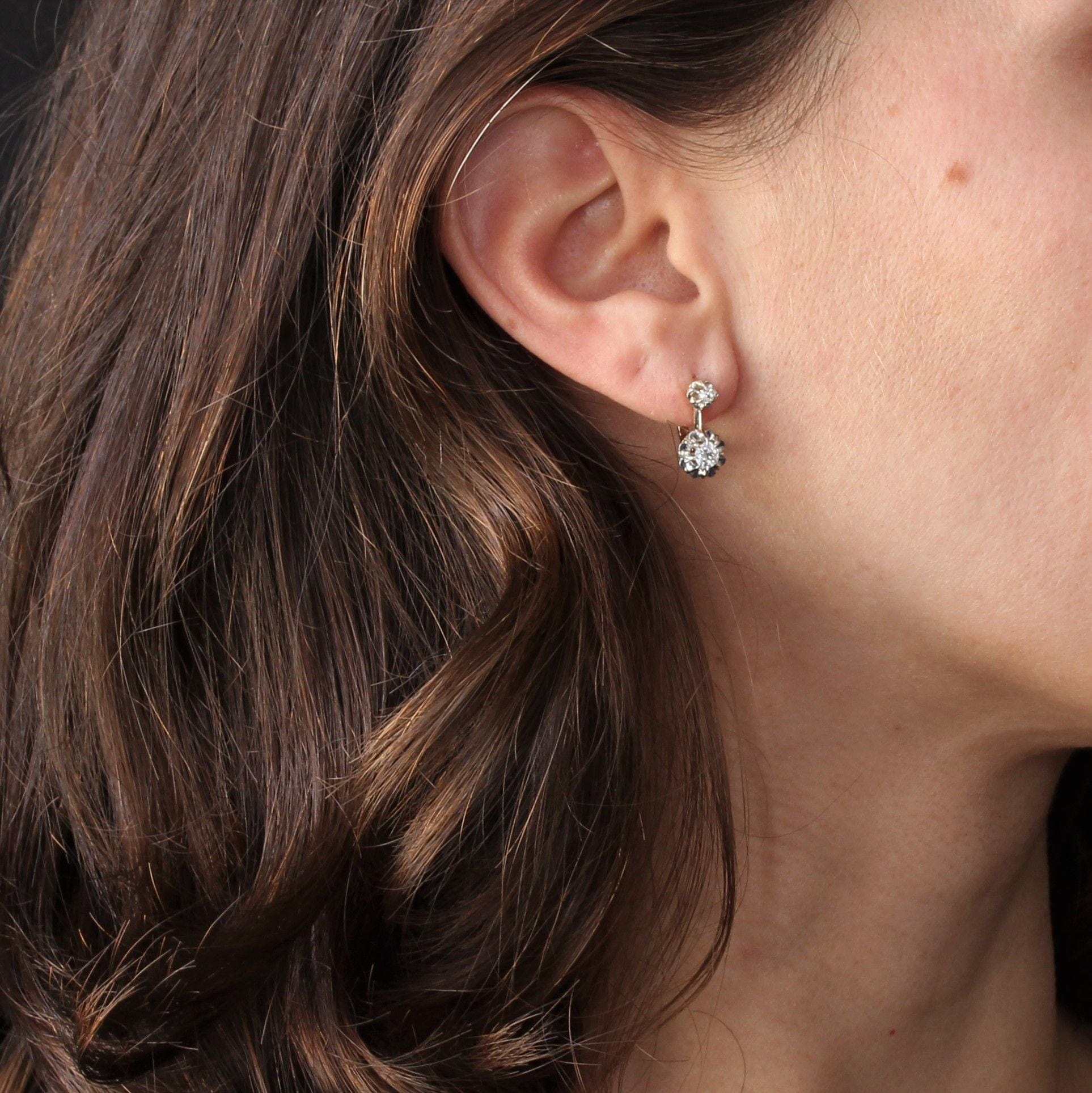Old trembling diamond earrings - . Görsel