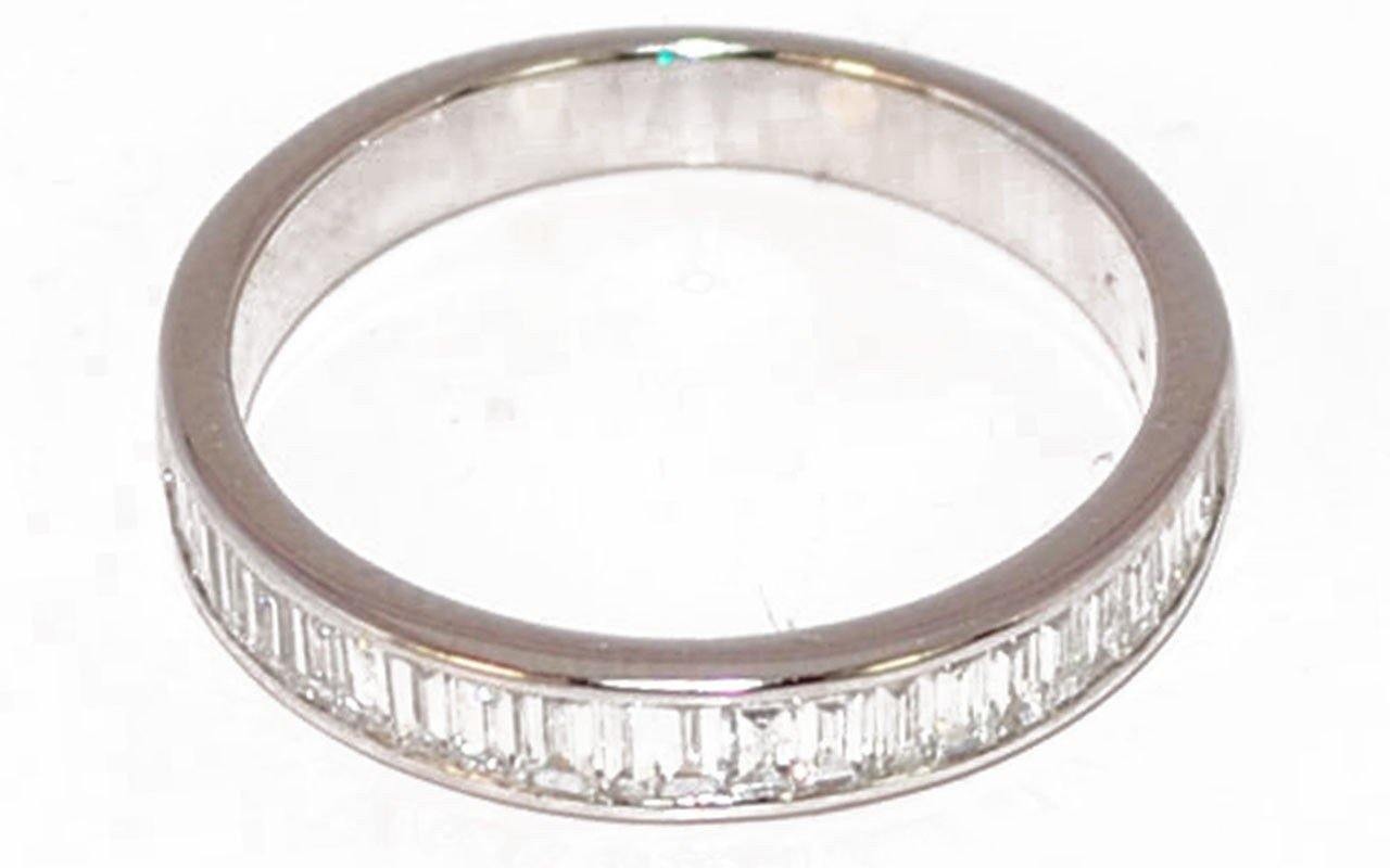 Wedding ring white gold Diamond Baguettes - . Görsel