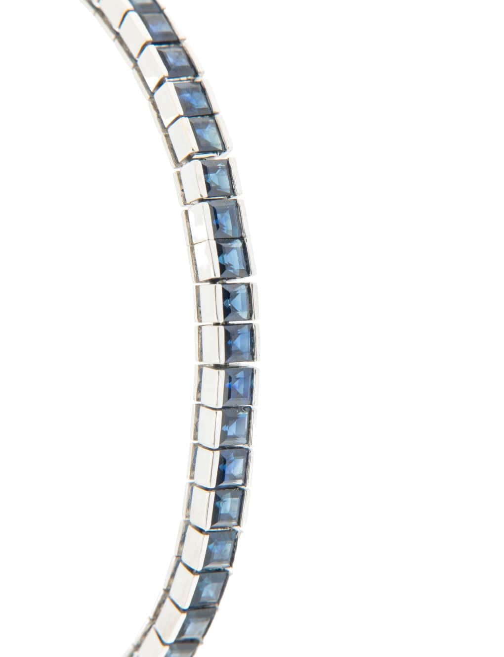 Ligne bracelet in white gold and calibrated natural sapphires - . Görsel
