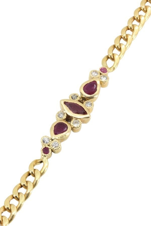 MODERN DIAMOND AND RUBY BRACELET - . Görsel
