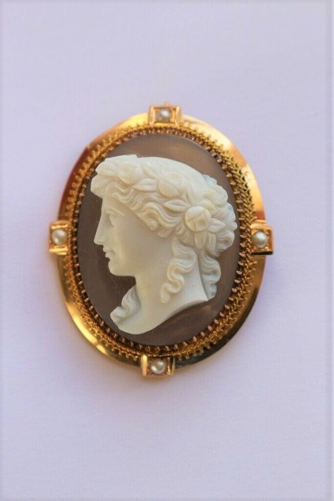 Pin cameo neo-classical depicting the goddess Flora - . Görsel