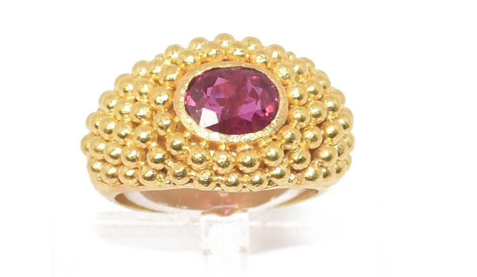 Etruscan yellow gold ring Ruby - . Görsel