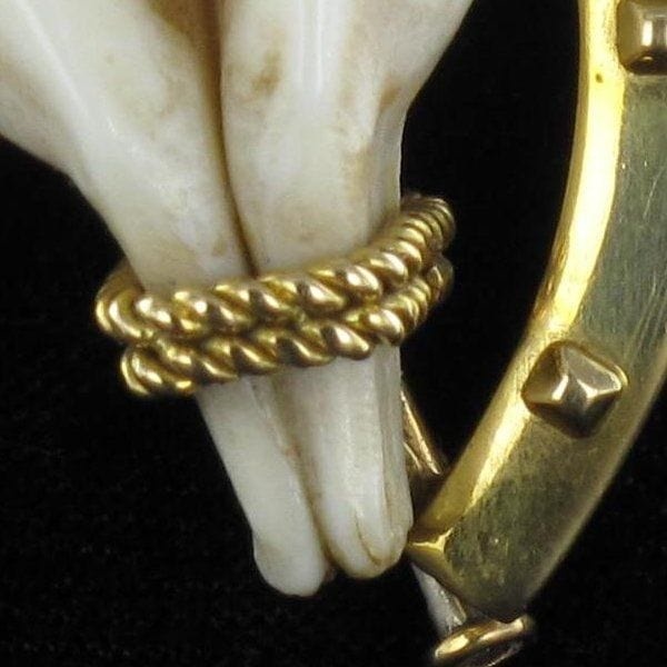 Hunting brooch - . Görsel