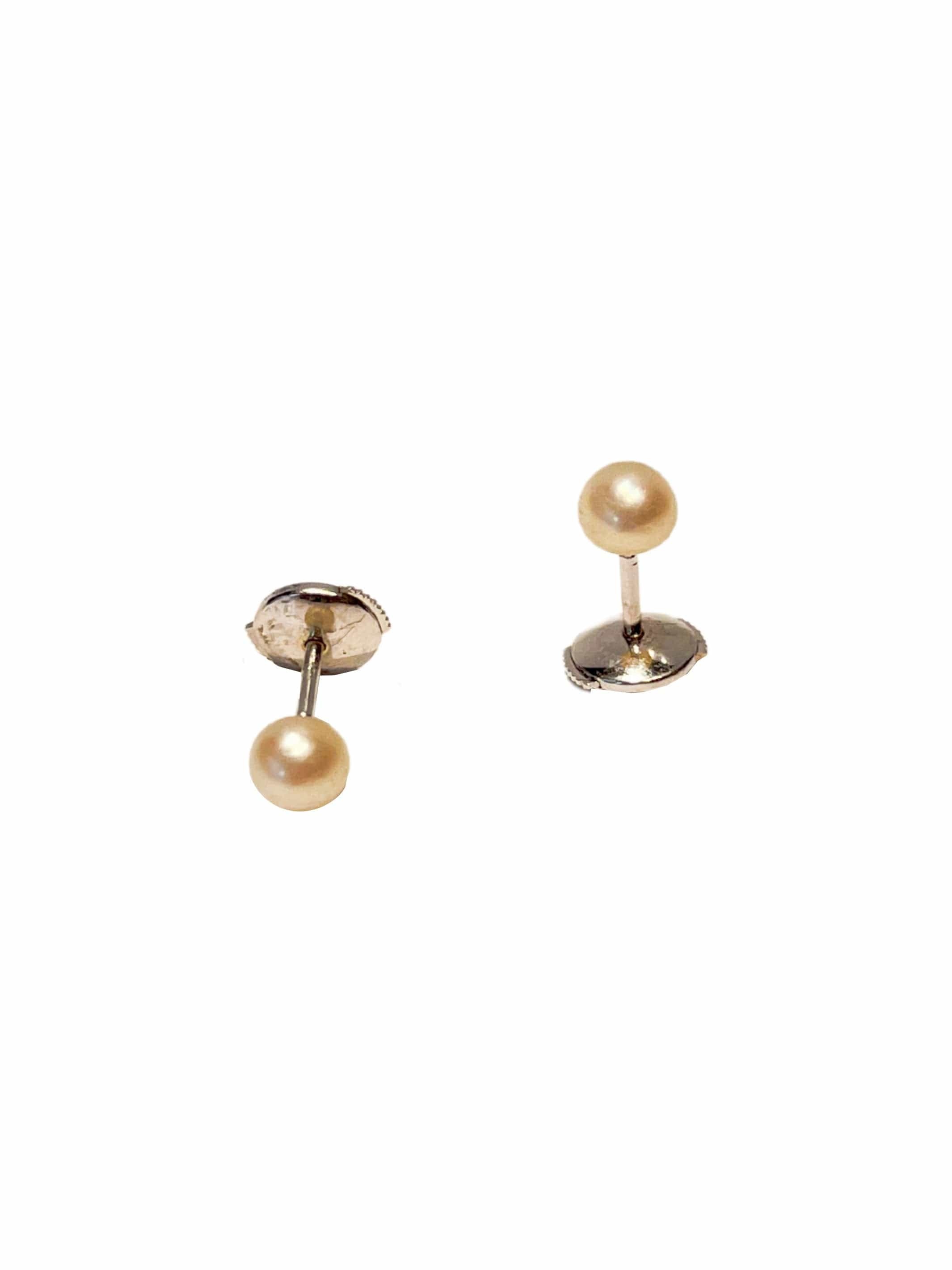 Stud earrings, white gold and pearl - . Görsel