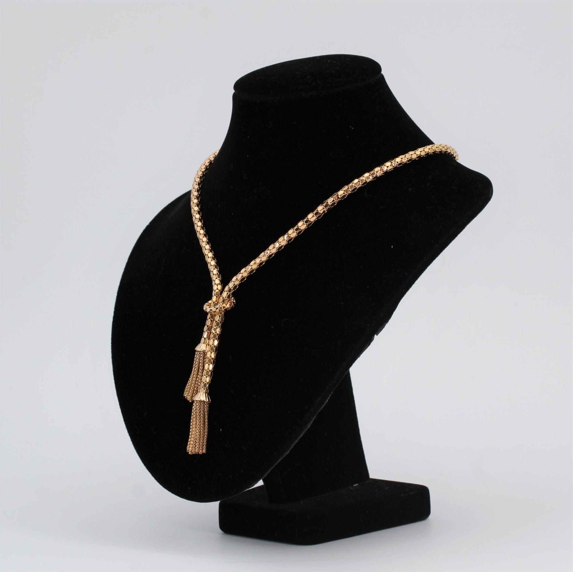 Orvet mesh gold necklace and its gold pompoms - . Görsel