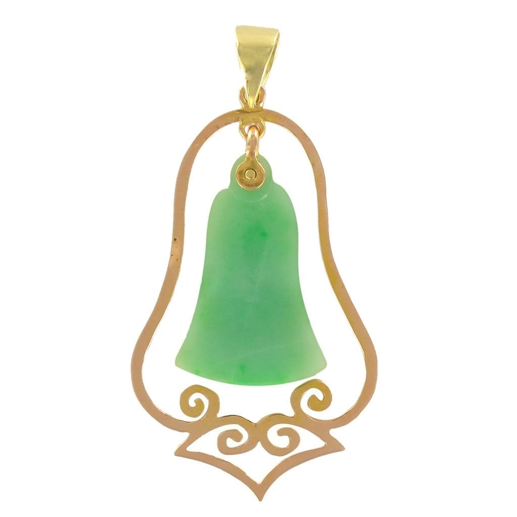 Jade pendant in yellow gold - . Görsel
