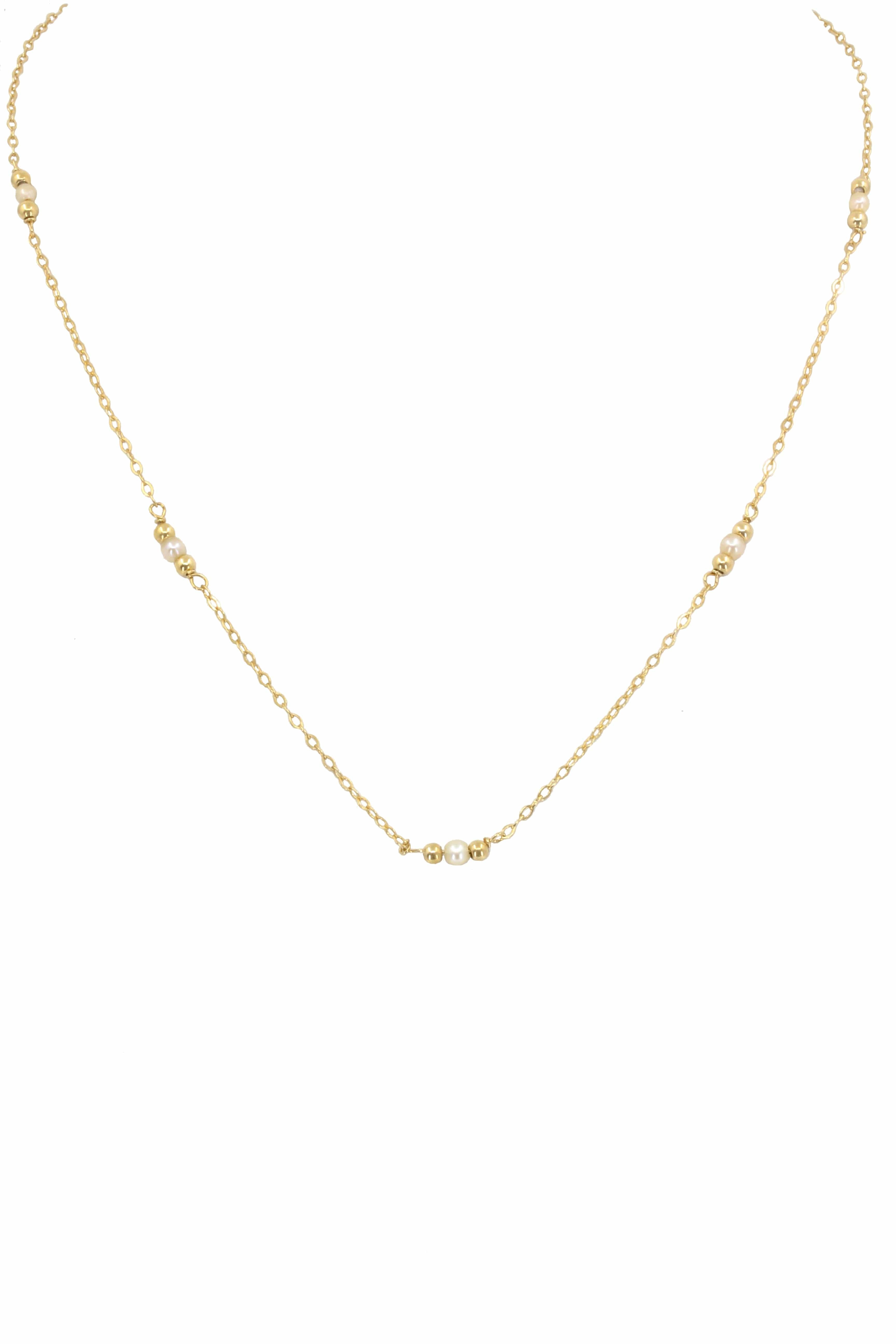 Pearl and gold necklace - . Görsel
