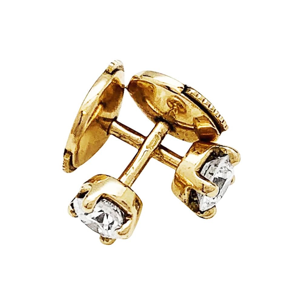 Diamond stud earrings. - . Görsel