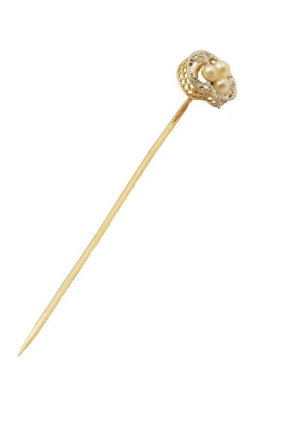Old pearl and diamond pin
