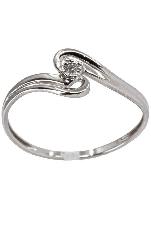 MODERN DIAMOND SOLITAIRE