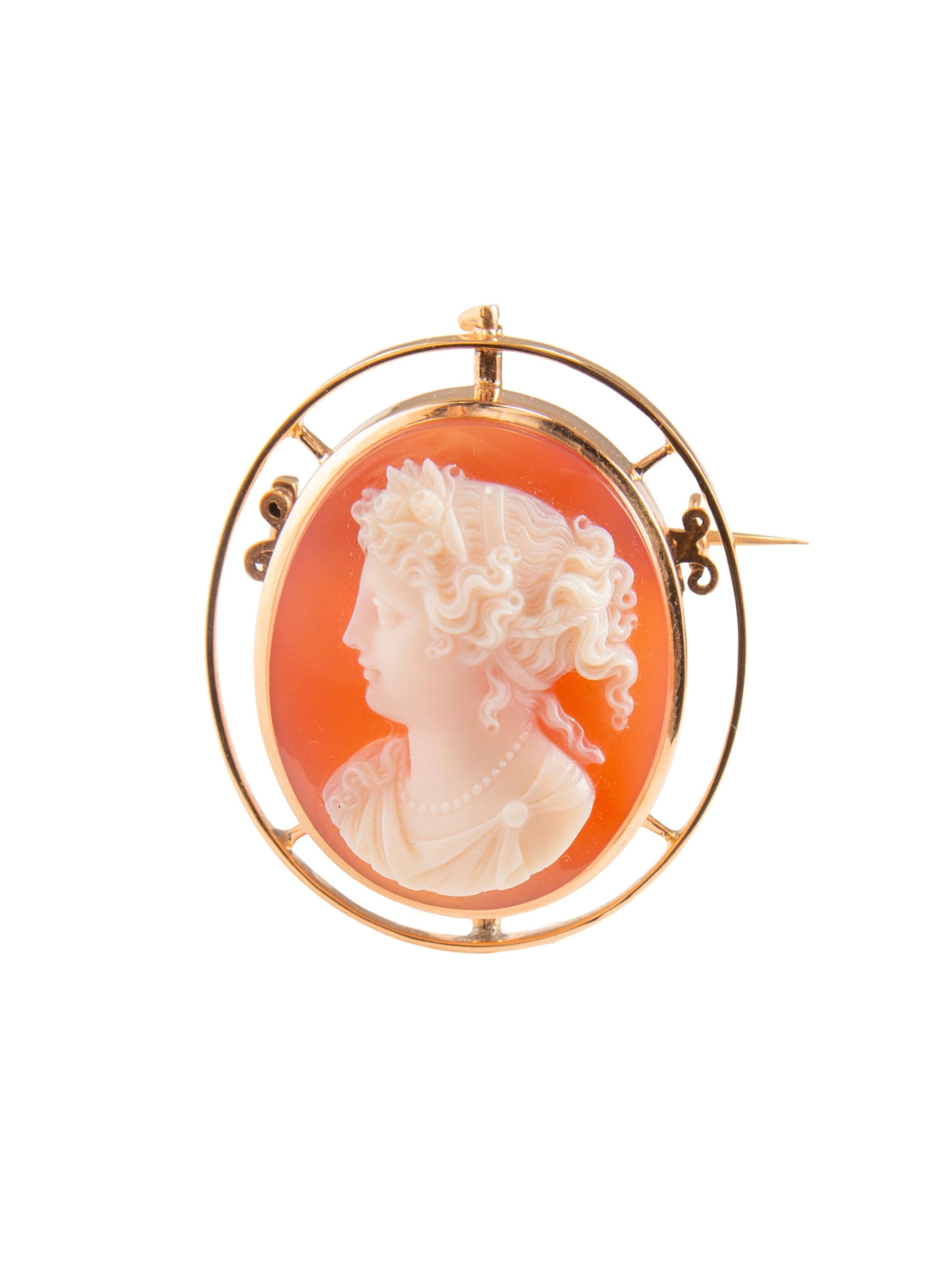 Pin cameo and yellow gold