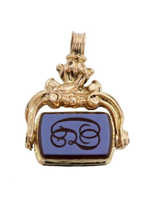 Old intaglio pendant