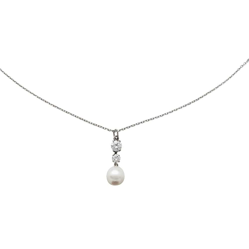 White gold diamond and pearl necklace.