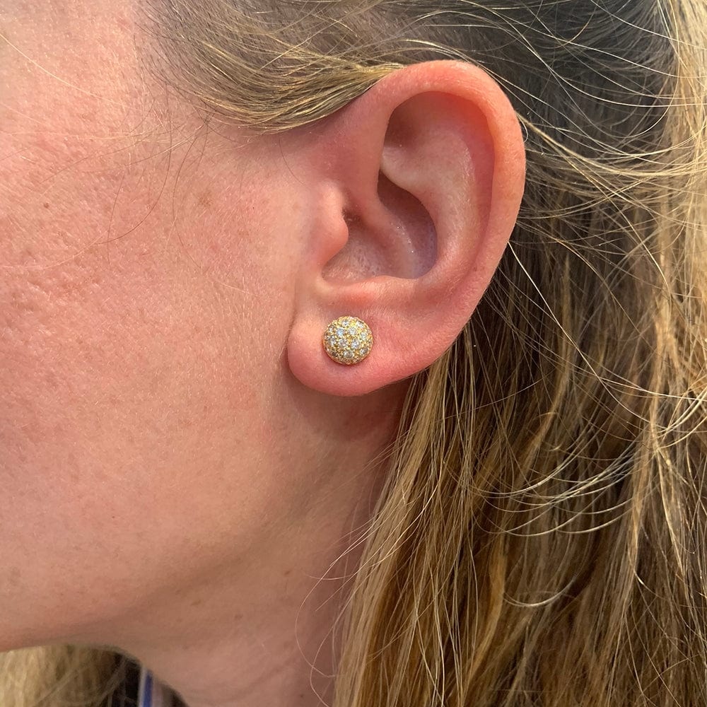 Earrings Cartier in yellow gold and diamonds. - . Görsel