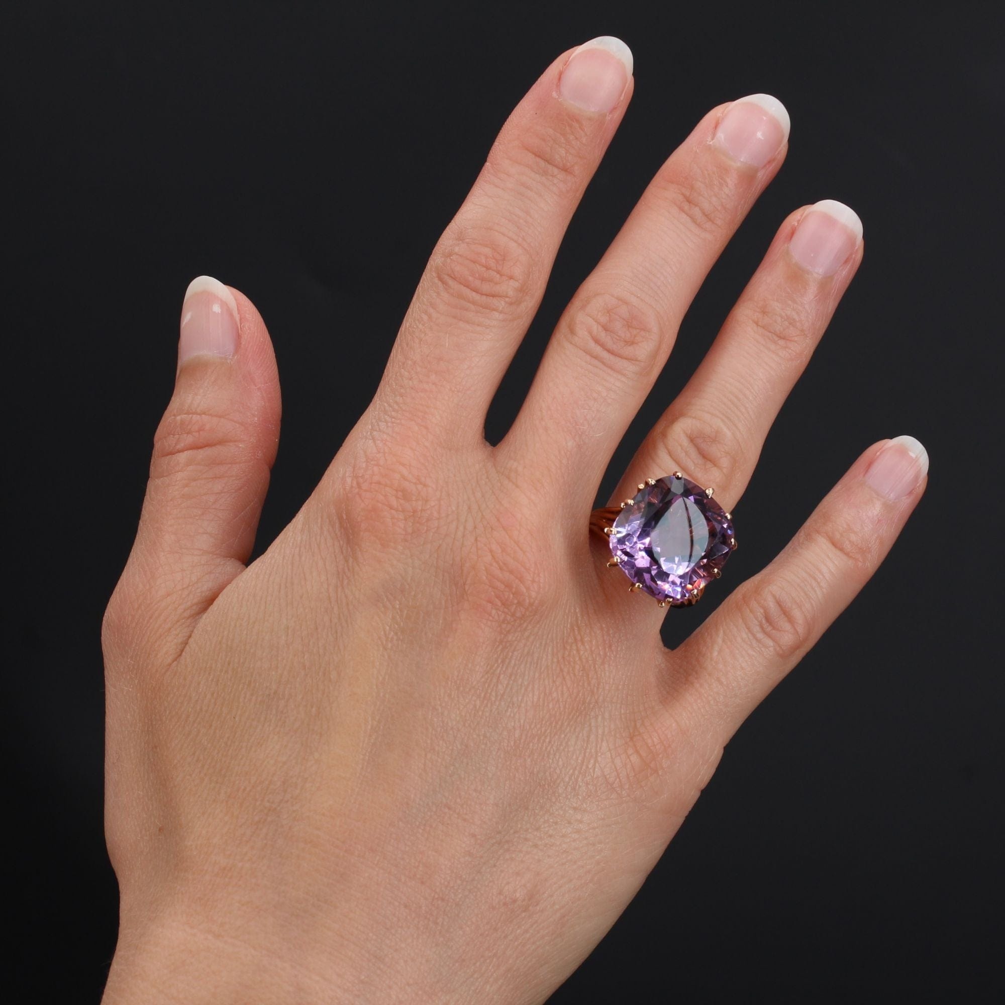 Vintage cushion amethyst ring - . Görsel