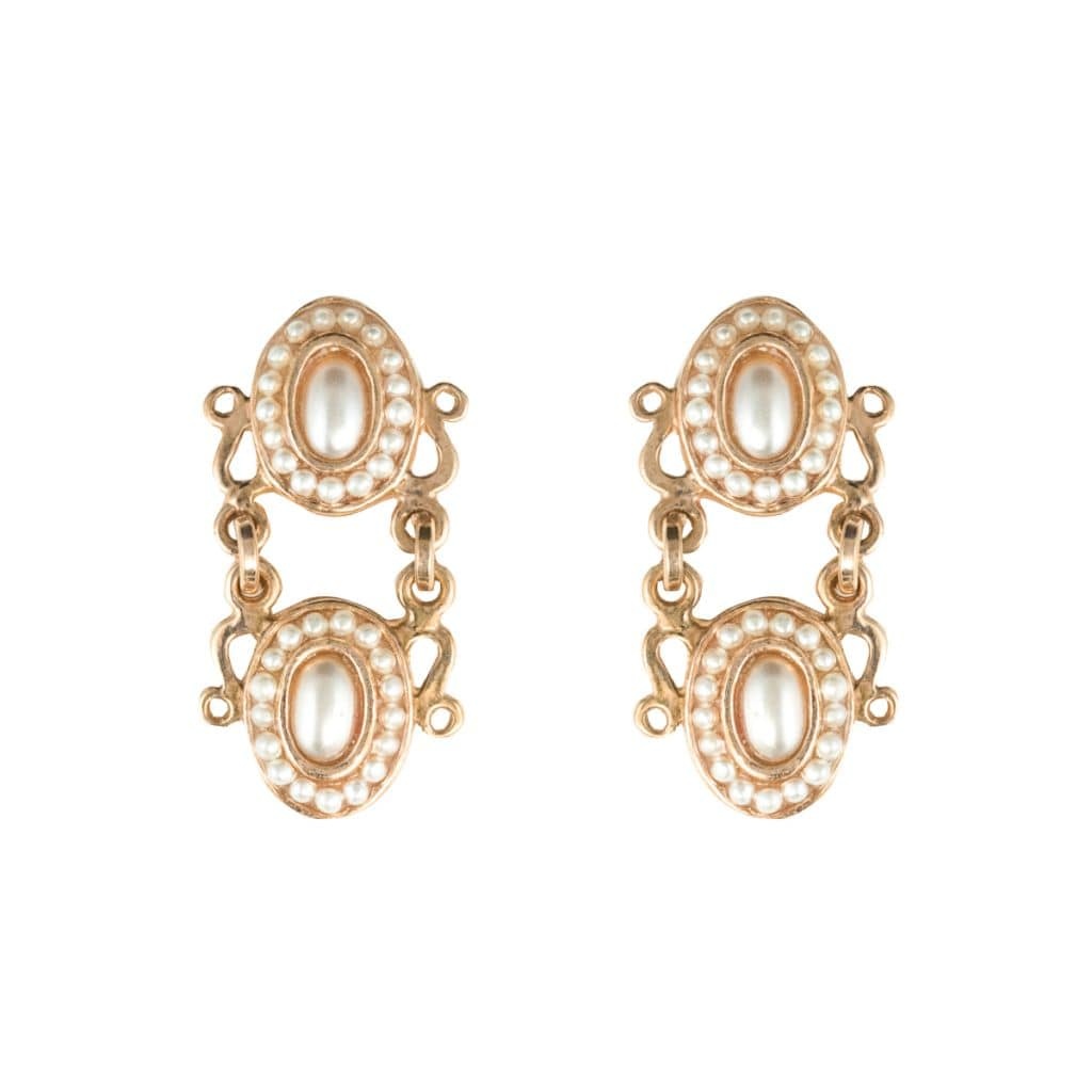 Oval pearl earrings - . Görsel