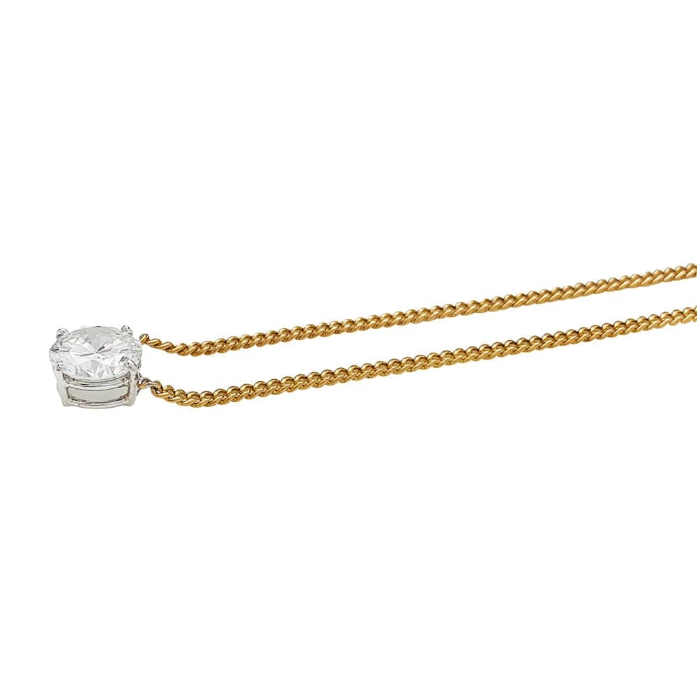 Two gold diamond solitaire necklace of 2.17 carats. - . Görsel