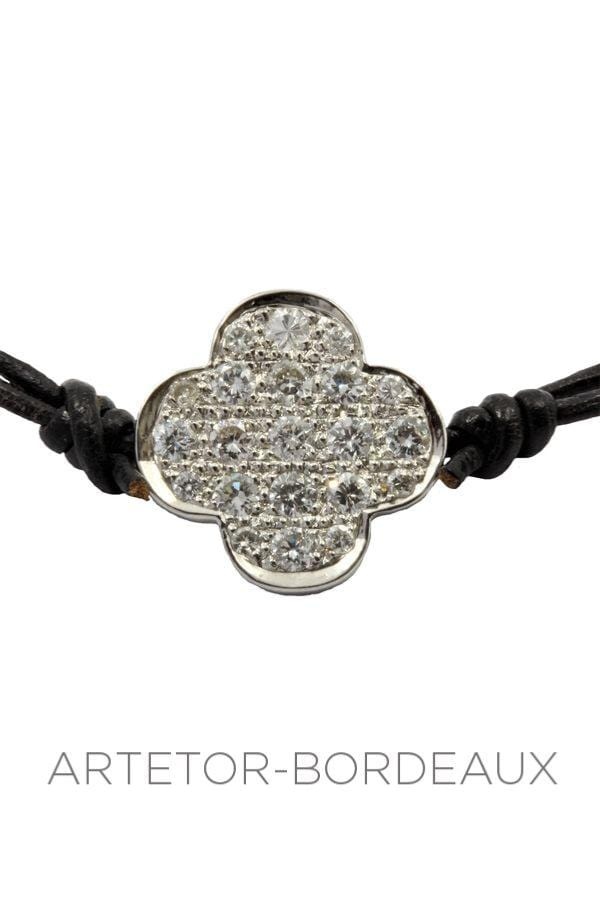 Diamond clover leather bracelet - . Görsel